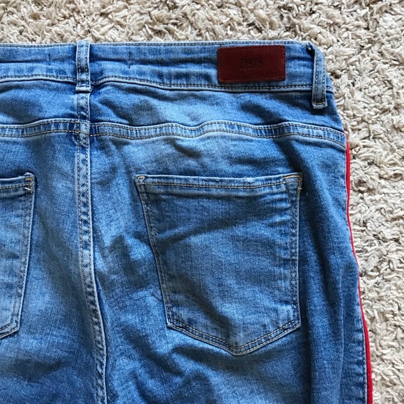 Zara Z1975 Skinny Ankle Jeans w/ Red Stripe Detail - Picture 5 of 5